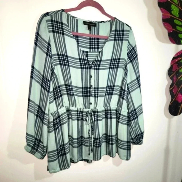 Lane Bryant Peplum Top Plaid Aqua & Black Soft Button Detail - Picture 1 of 10